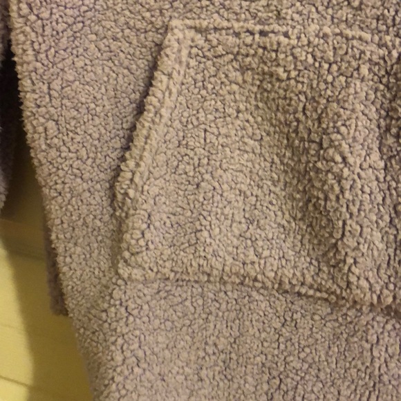 Revamped lilac cozy teddy sweater - Picture 3 of 6